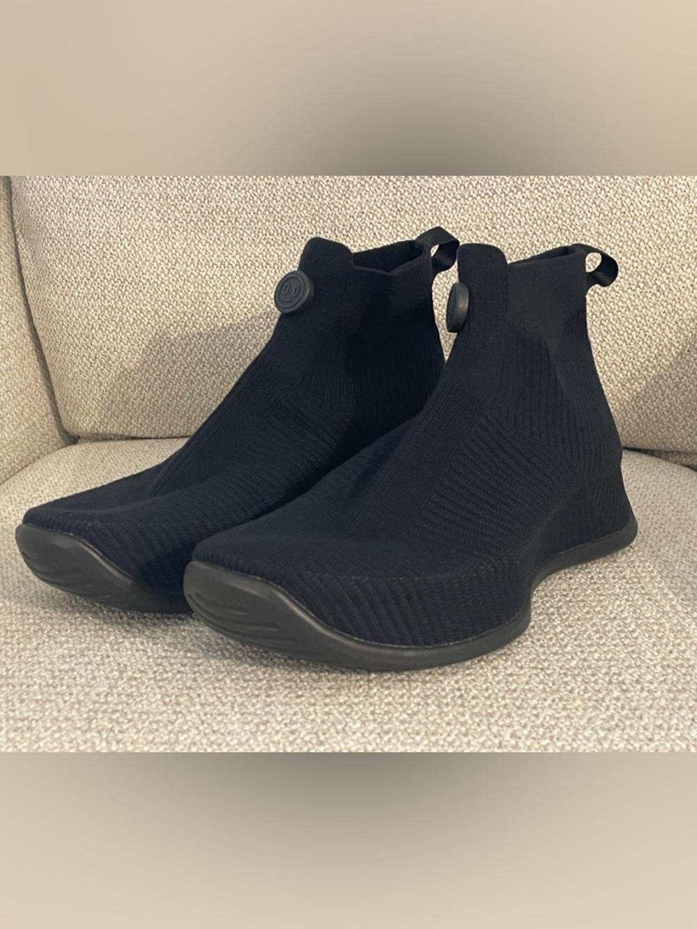 Allbirds Extremely Rare 2025 M0.0NSHOT Net Zero Shoe (only 500 pairs made)